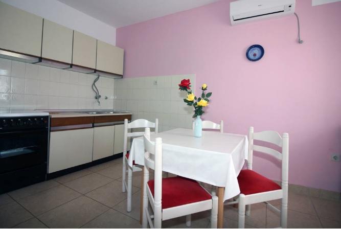 Waterfront Apartments Tisno Exterior foto