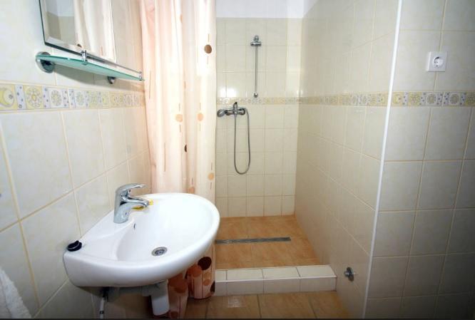 Waterfront Apartments Tisno Exterior foto